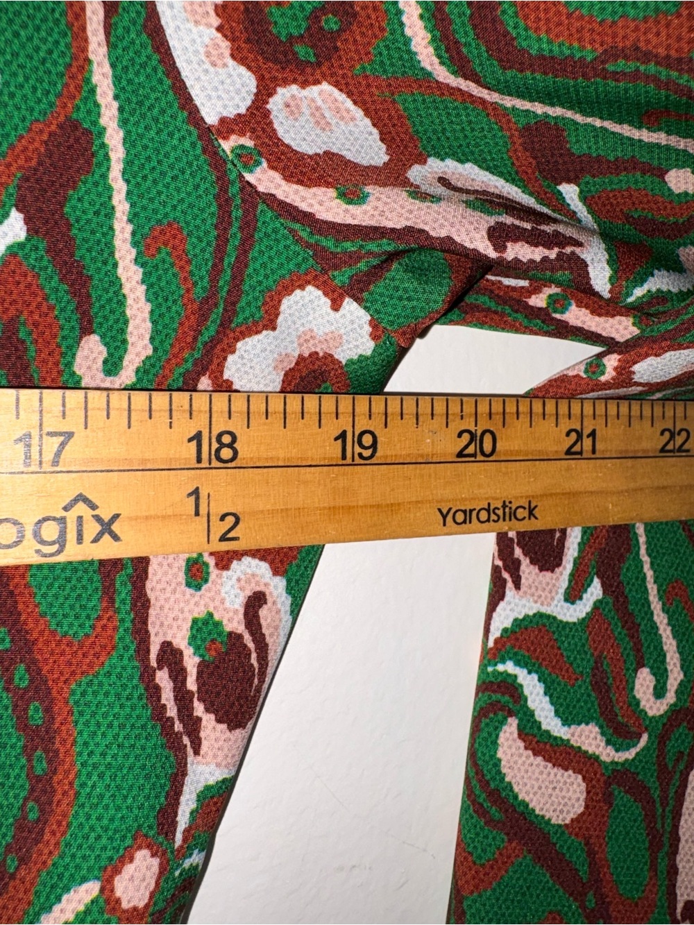 Zara Green Patterned Long-Sleeve Side-Slit Dress - Picture 5 of 8